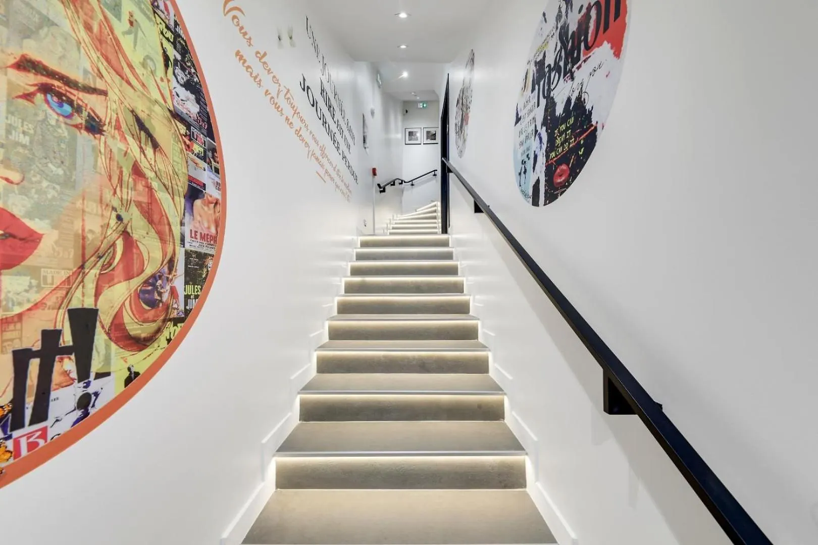 Bluestay 74 - Superb Apartment Paris
